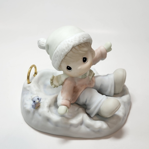Precious Moments Porcelain,1996 Vtg Retire ANGEL ON EARTH, Boy & snow angel - Picture 3 of 13
